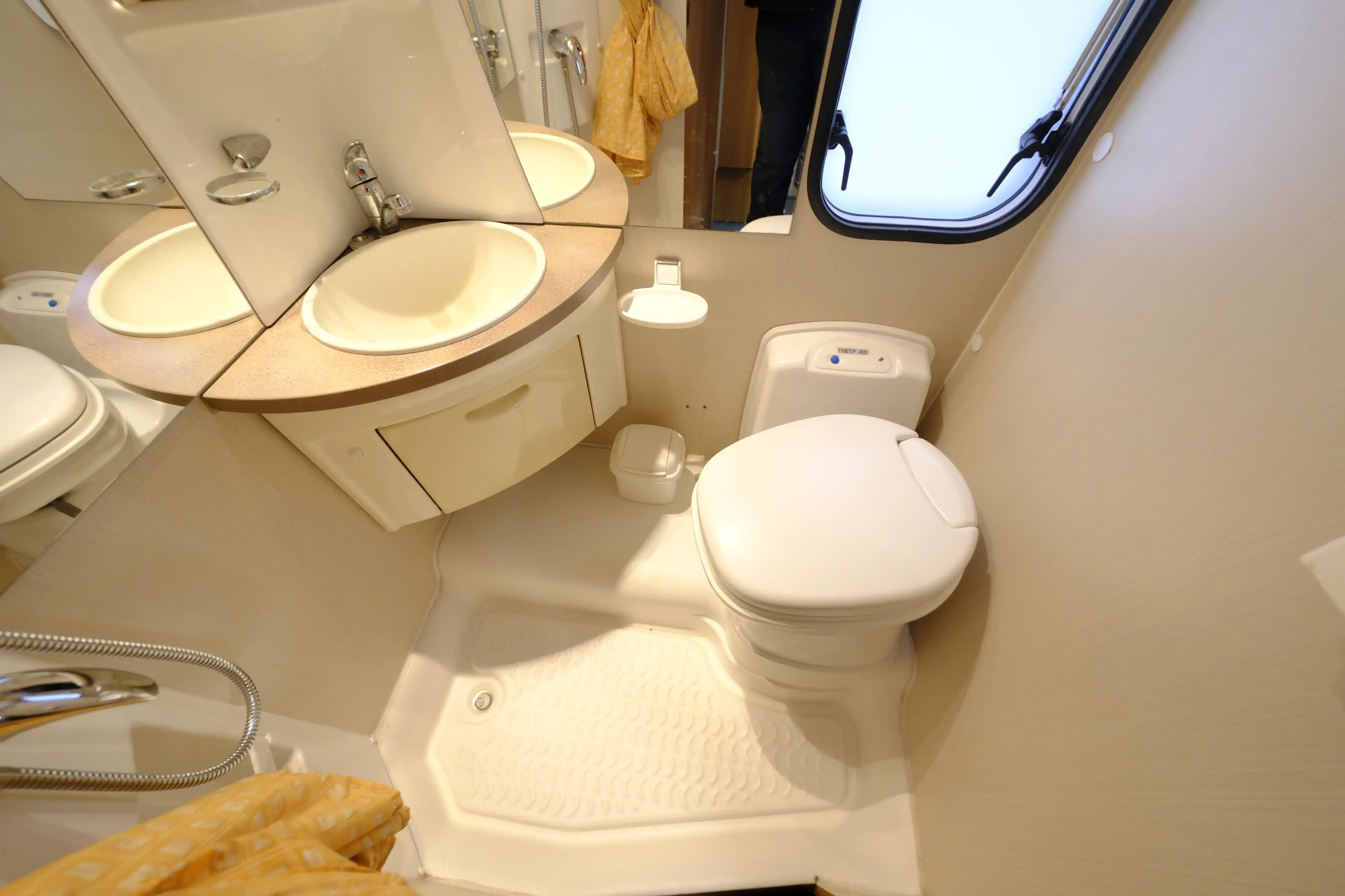 CHAUSSON Flash 04 - Ansicht 12